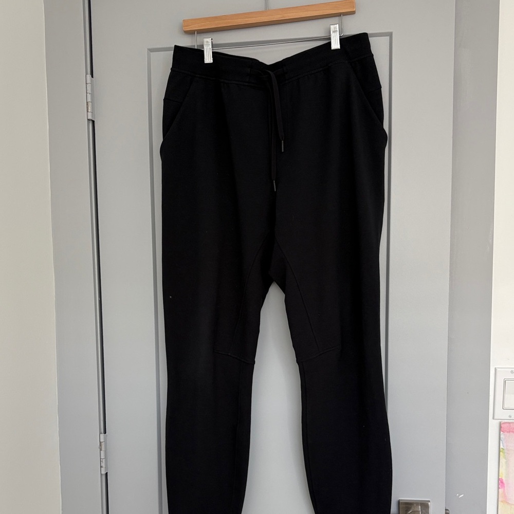 lululemon athletica Men's Black Sweatpants